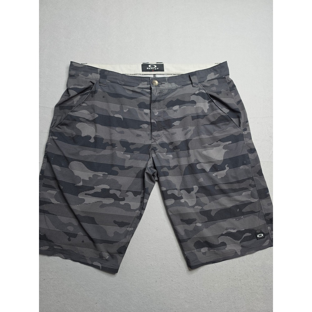 Oakley Hybrid Swim Shorts Men's 40 Gray Camouflage Slash Pocket Performance